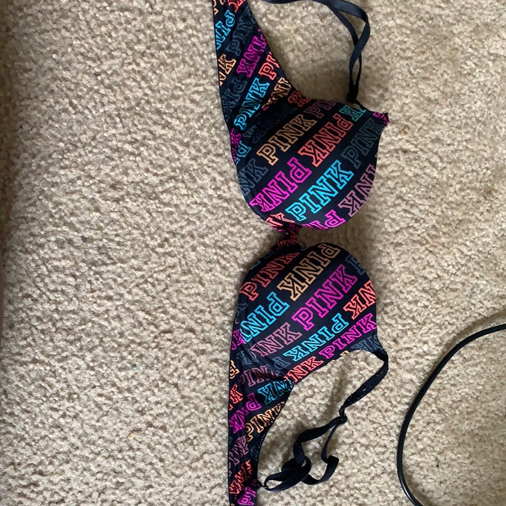 pink Vs multicolor Bra